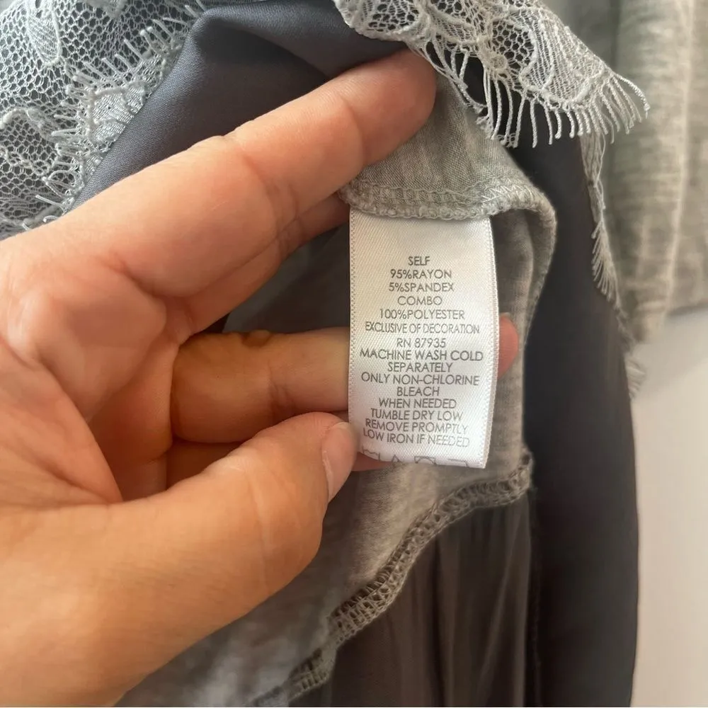 LOGO Lori Goldstein Knit Tunic Top Lace Detail Size XS Grey - Image 4