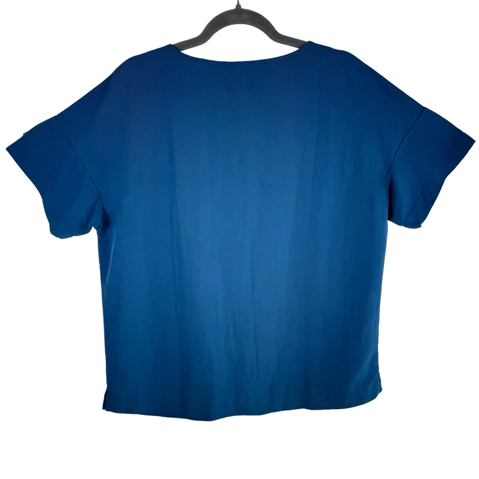 Lands' End  Blue Short Sleeve Round Neck Lightweight Scrub Top‎ Size M - Image 2