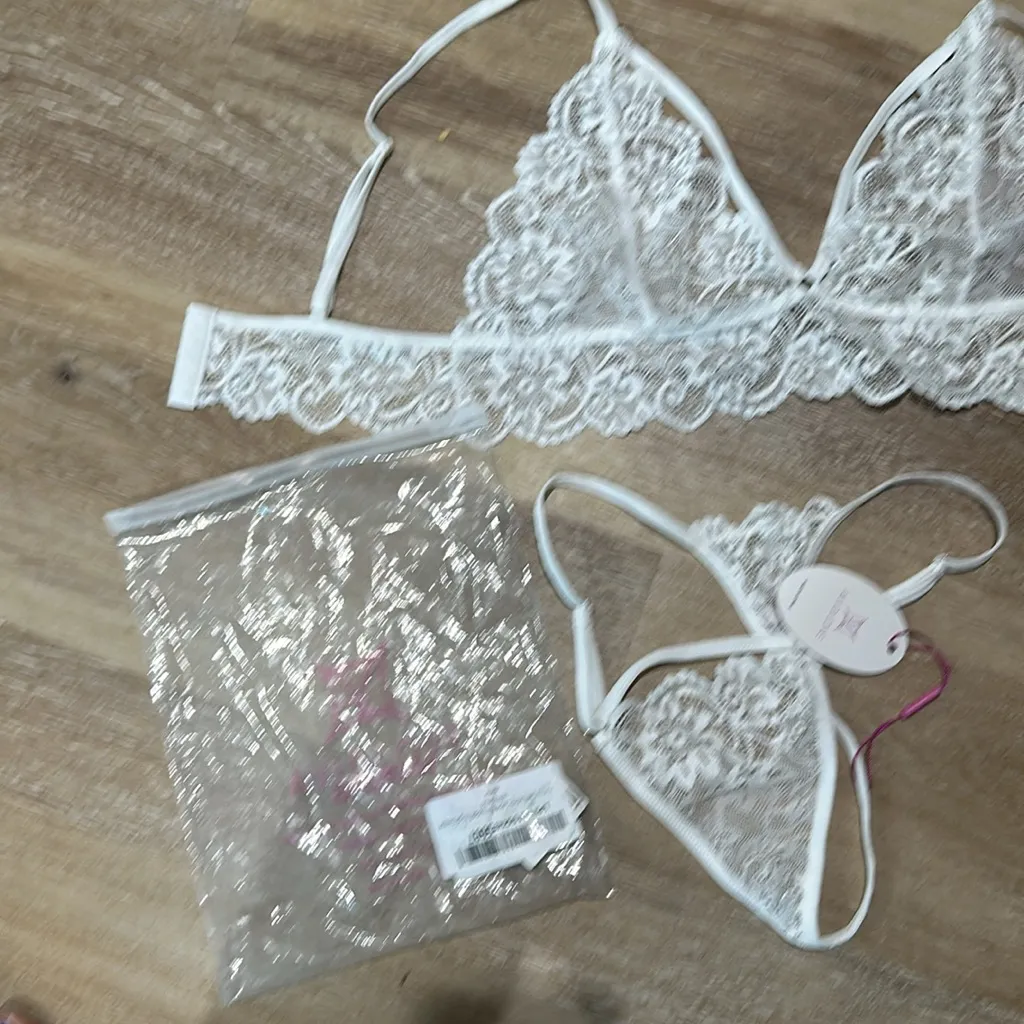 NWT medium avidlove white bra and underwear lingerie lace set. Mini lace - Image 5
