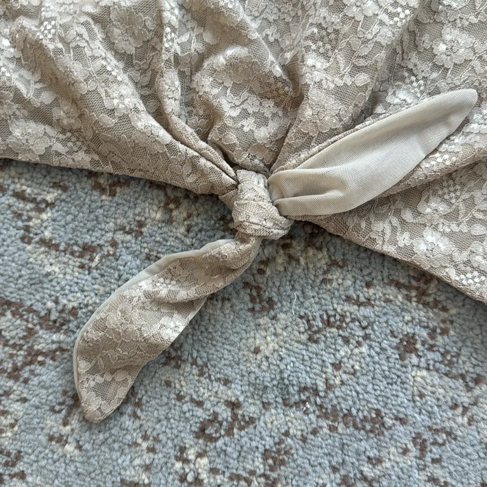 Victoria’s Secret Sheer Lace Tie Front Tank Top Beige XL - Image 2