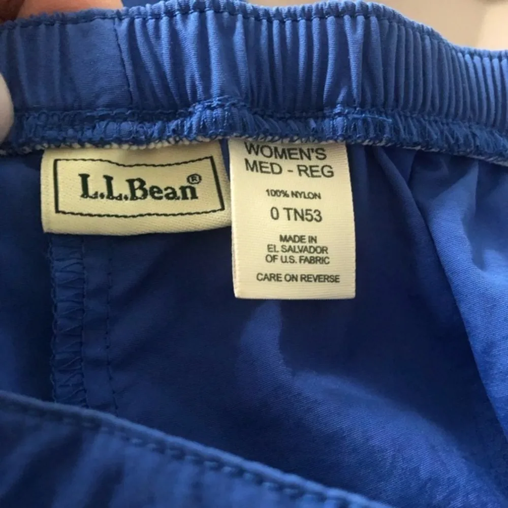 🔵 SALE 3/$25 LL BEAN SWISHY SCRUBS ROYAL BLUE NYLON PANTS M Size M - Image 6
