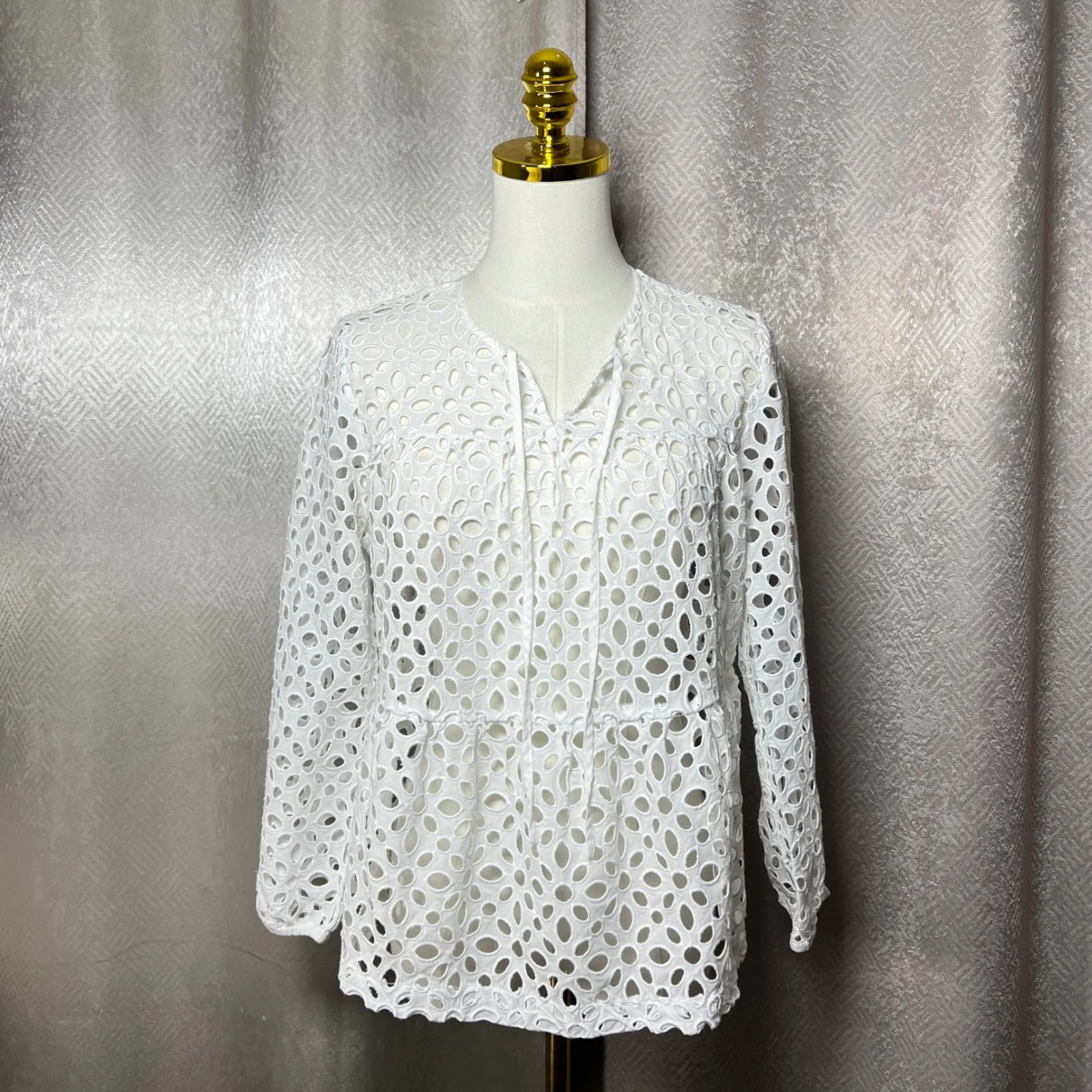 J. Crew White Eyelet Lace Tie Neck Long Sleeve Peplum Blouse Top Size S - Image 3