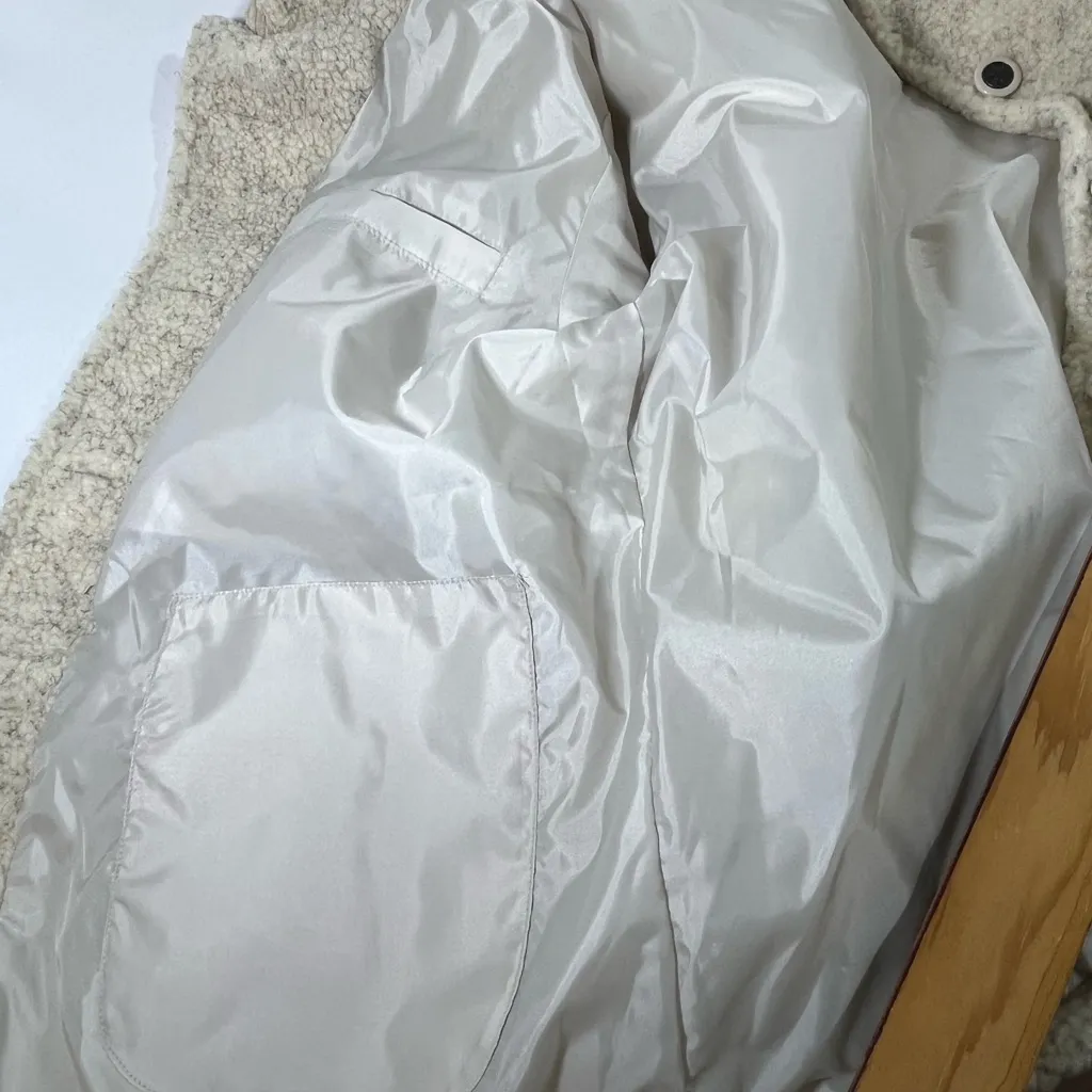 Cozy Sherpa Reversible Jacket W/Corduroy Trim Womens Petite LG Cream & Tan NEW - Image 6