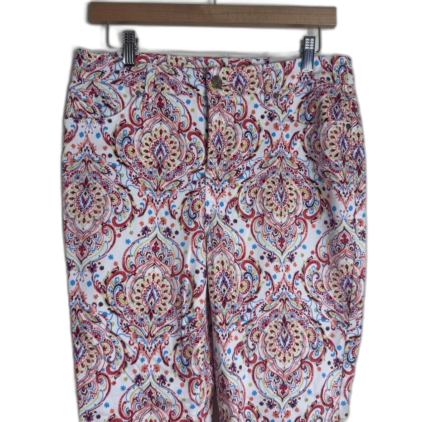 Chico's Jeans Womens 8P Petite White So Slimming Girlfriend Slim Leg Paisley - Image 2