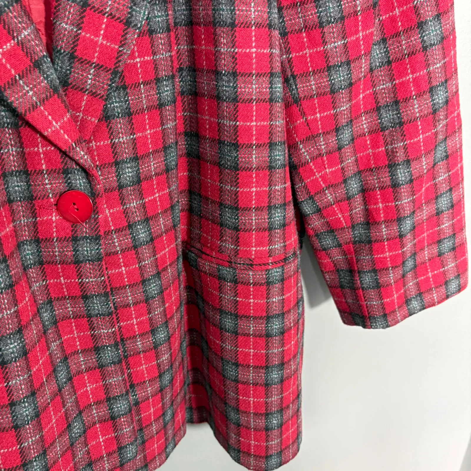 Savannah Vintage 1980's Red Plaid Wool Blend Blazer - Image 3