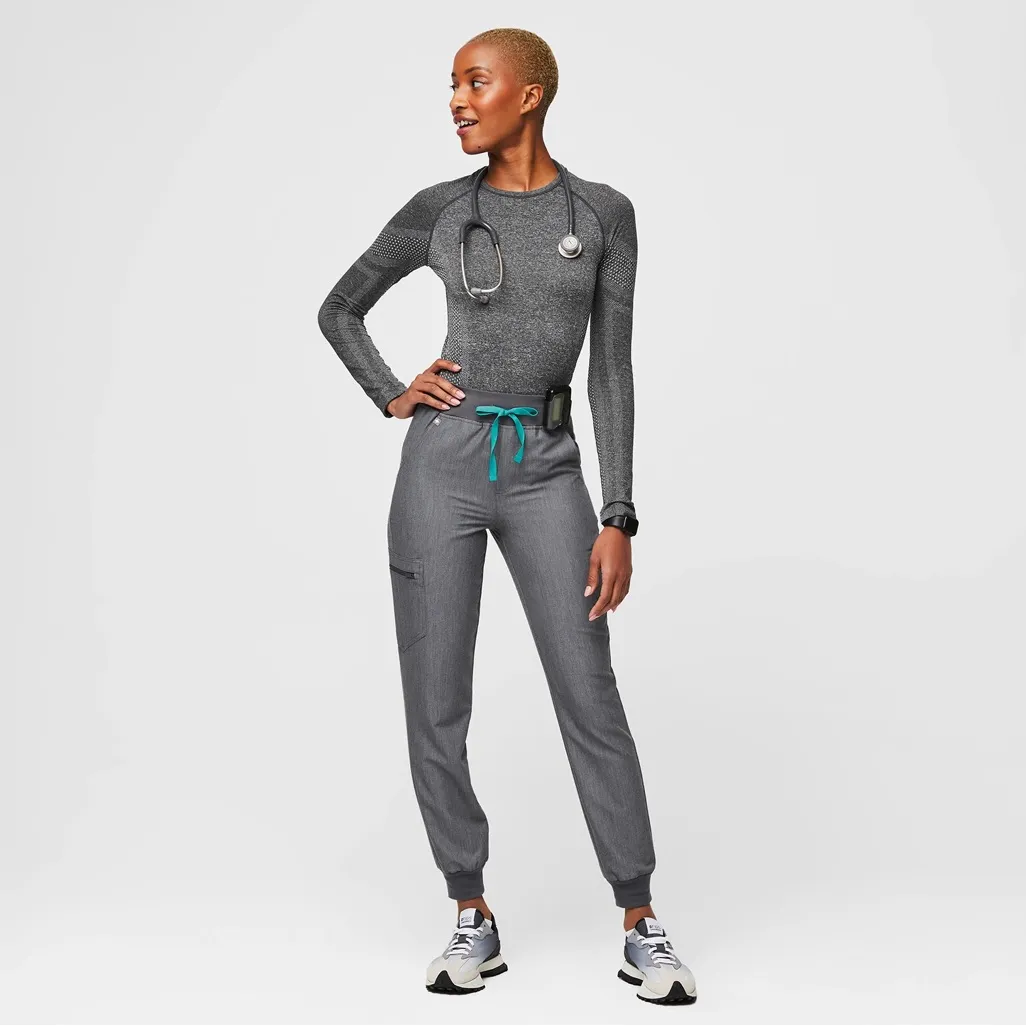 NWT FIGS High Waisted Petite Zamora Jogger Scrub Pants - XSP - Graphite Grey - Image 15