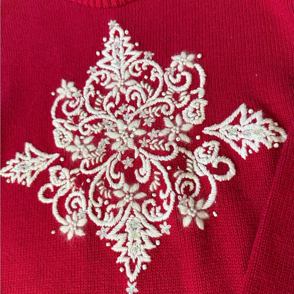 Vintage NorthStyle red Snowflake sweater. Size L - Image 2