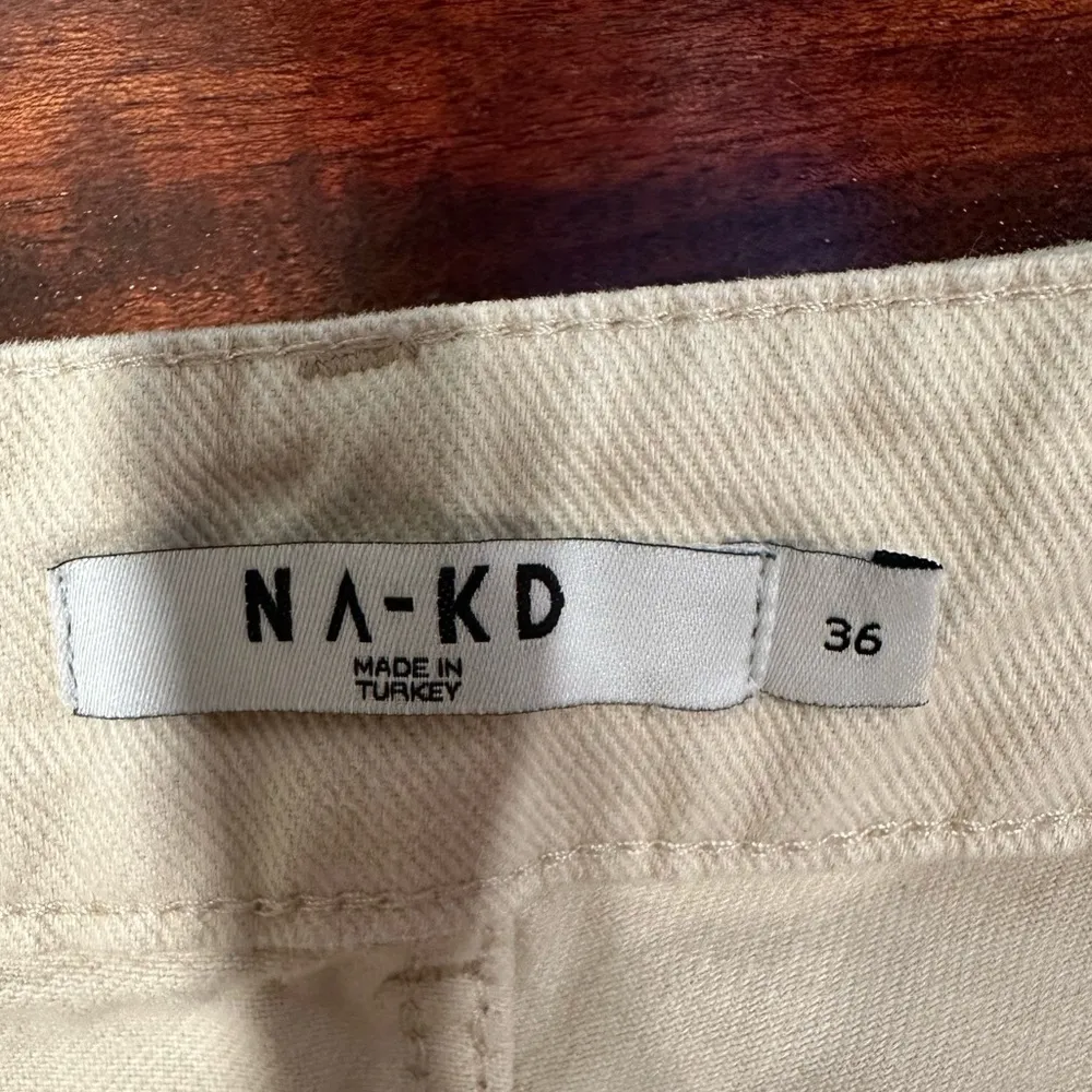 EUC  NA-KD VINTAGE neutral color cotton pants ballon legs Sz 36 - Image 5