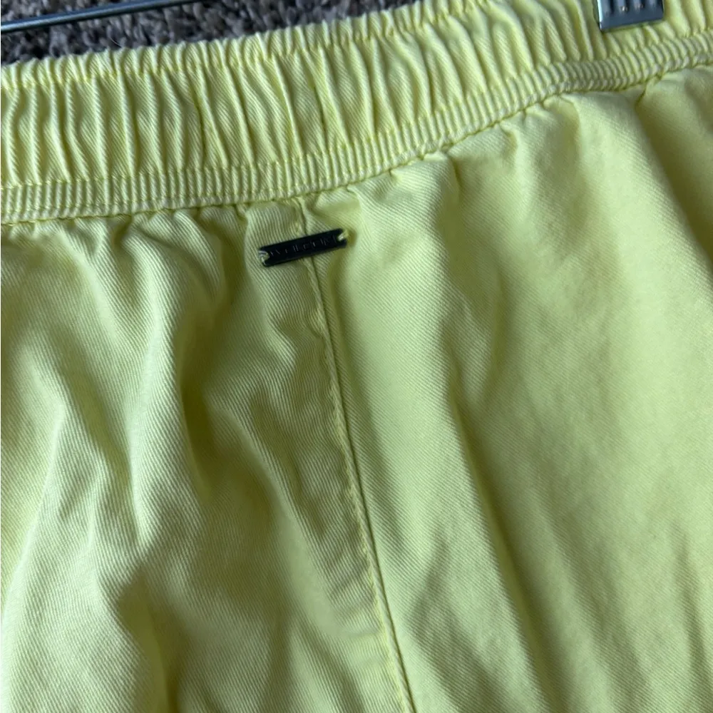 Volcom Women's Drawstring Bright Yellow Shorts - Image 9
