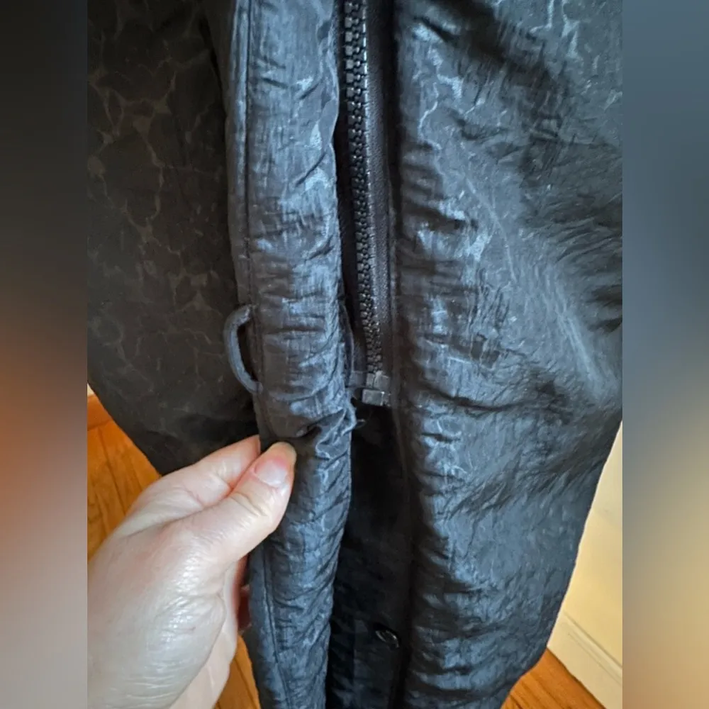 J.  Black Vintage Long Puffer Coat W Duck Down. Has Zipper & Buttons SZ S - Image 16