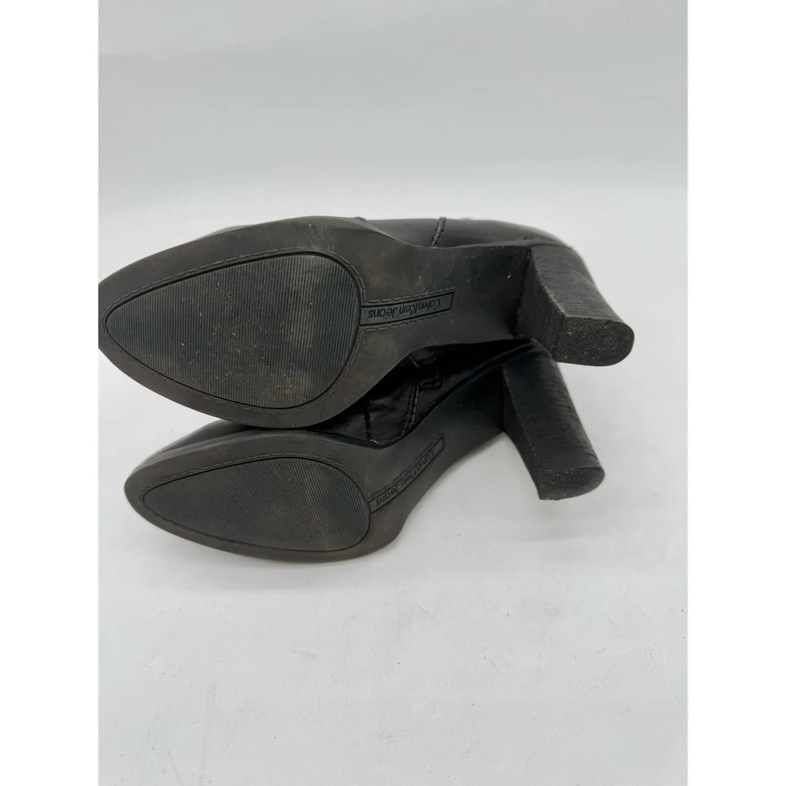 Calvin Klein Jeans 90's Chunky Heel Black Leather Mallie Ankle Boots Women's 7.5 - Image 11