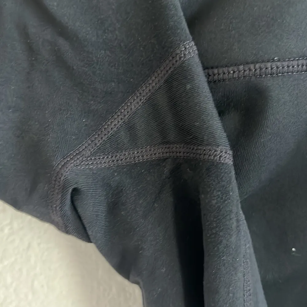 Athleta Chatarunga 305922 Black Cropped Capri Legging XS - Image 9