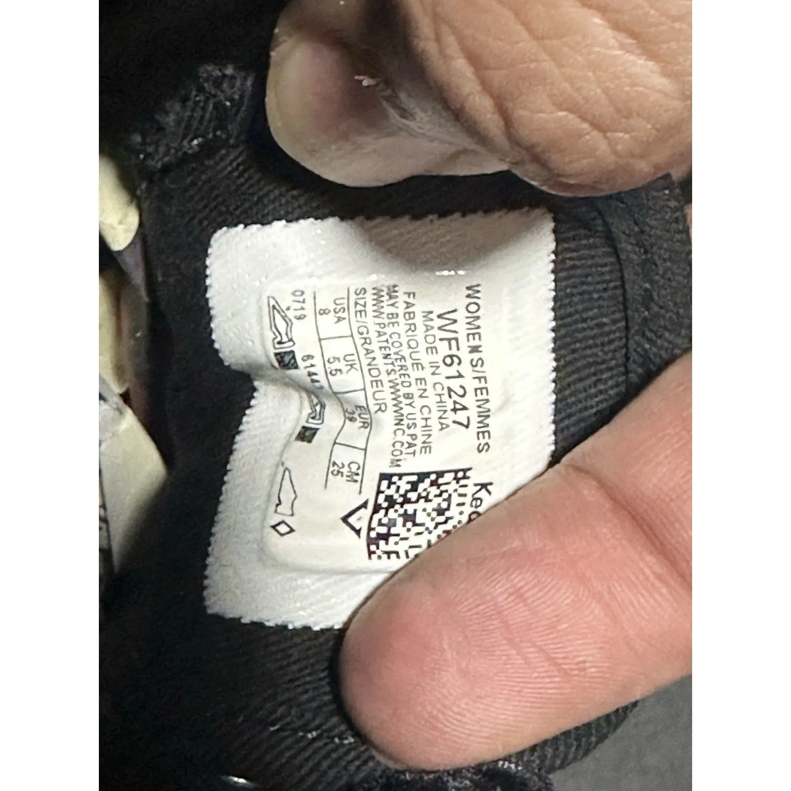 Keds Kate Spade black glitter sneakers, size 8 - Image 10