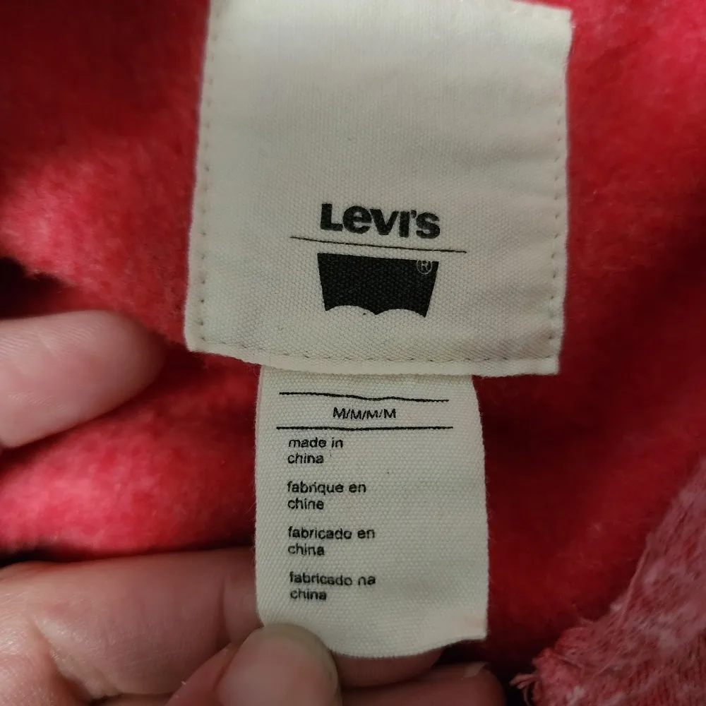 Levi's heather pink full foil graphic full zip fleece hoodie size medium - Image 5