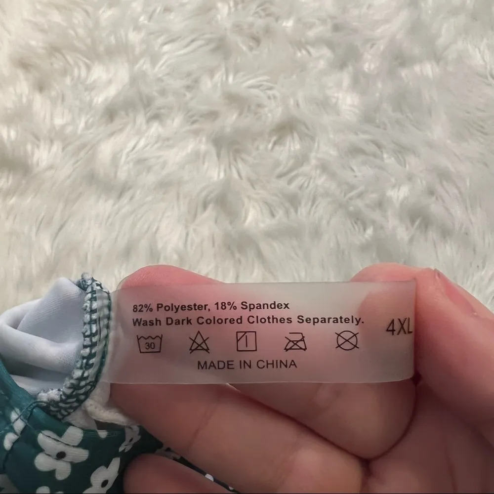 Bikini Top Dark Green White Floral Ruffle Size 4X - Image 10