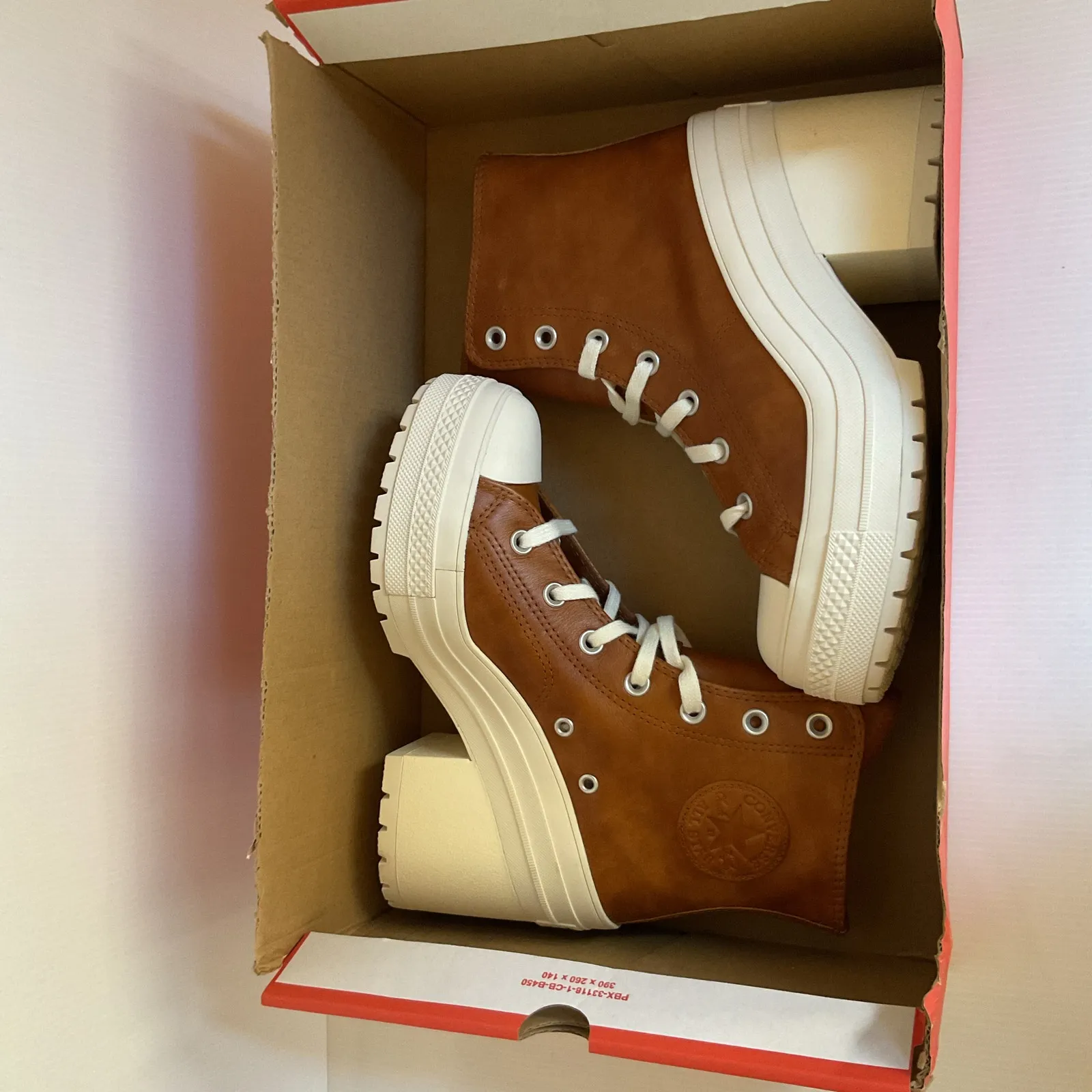 Converse Chuck Taylor Leather Platform Heeled Sneakers • Brown • Women’s 7.5 - Image 12