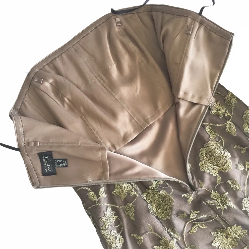 Adrianna Papell ✶ Strapless Lace Sheath Dress ✶ Floral Embroidery ☀︎︎ Metallic 2 - Image 10