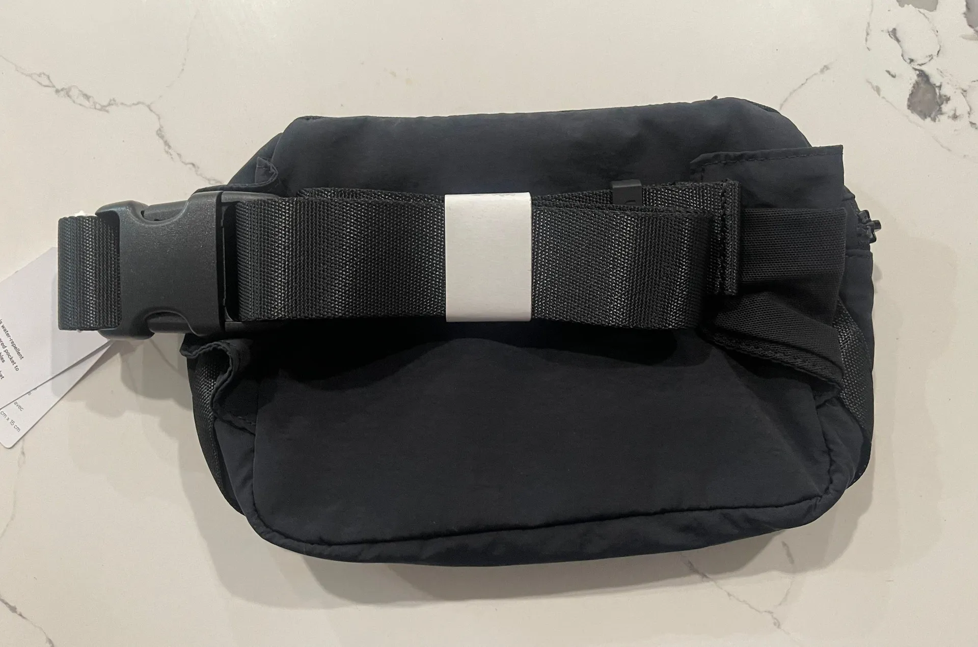 Lululemon Clean Lines Belt Bag - Image 5