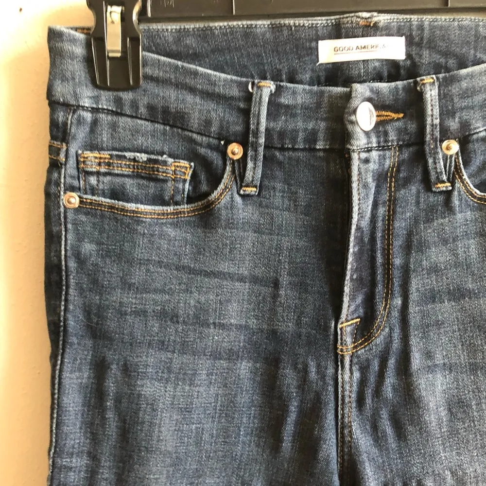 Good American Jeans Good Legs Skinny Fit Leg Sz 2/26 BEST SELLING STYLE! GUC - Image 5