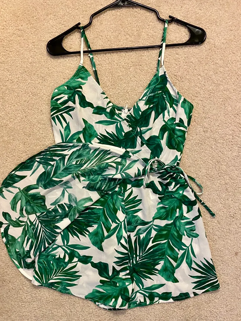 Forever 21 Palm Leaf Print Romper - Image 2