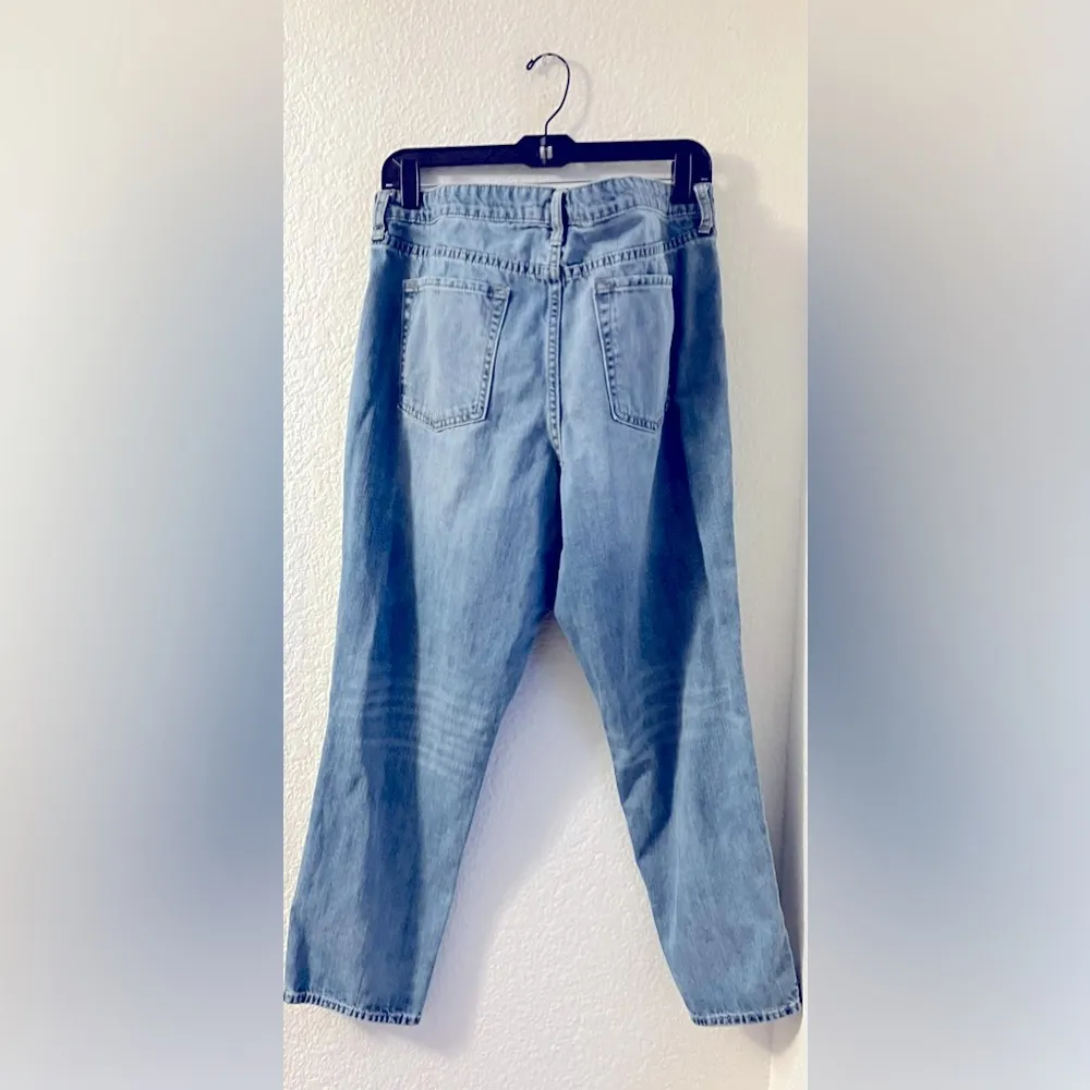 Gap Sexy Boyfriend Fit - Image 4