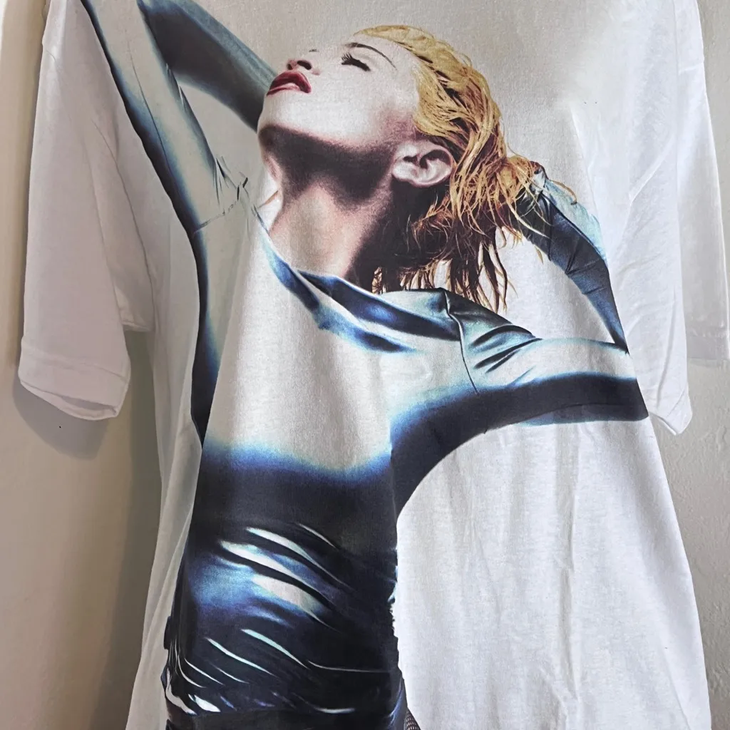 Madonna The Celebration Tour T - Image 2