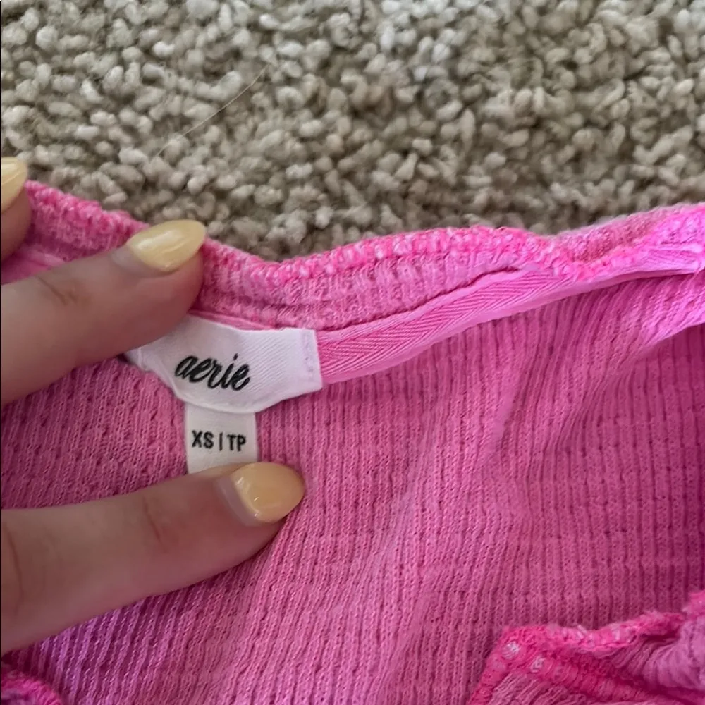 Aerie Pink Button-Up Crop Top - Image 4