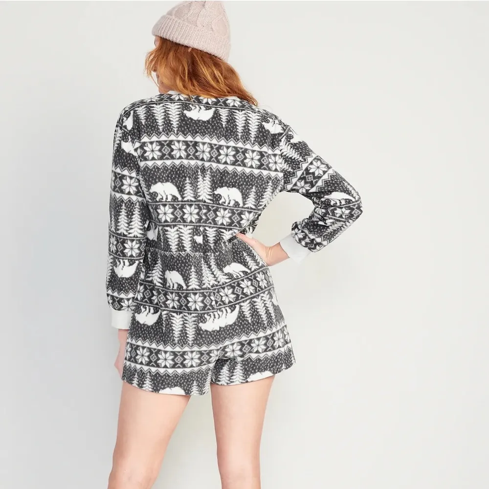 🥰Fleece Henley Bear Pajama Romper🥰 ~medium - Image 3