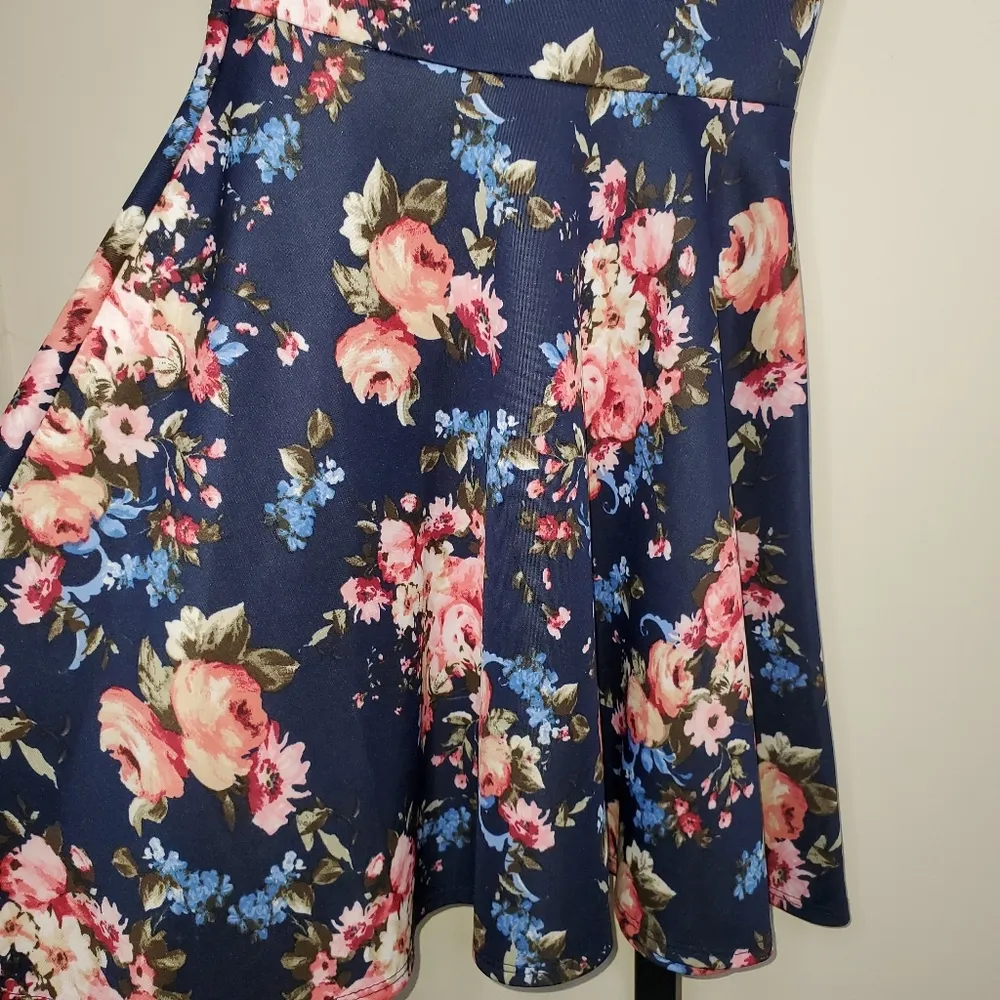 Derek Heart Floral Skater Dress Sleeveless Small - Image 6