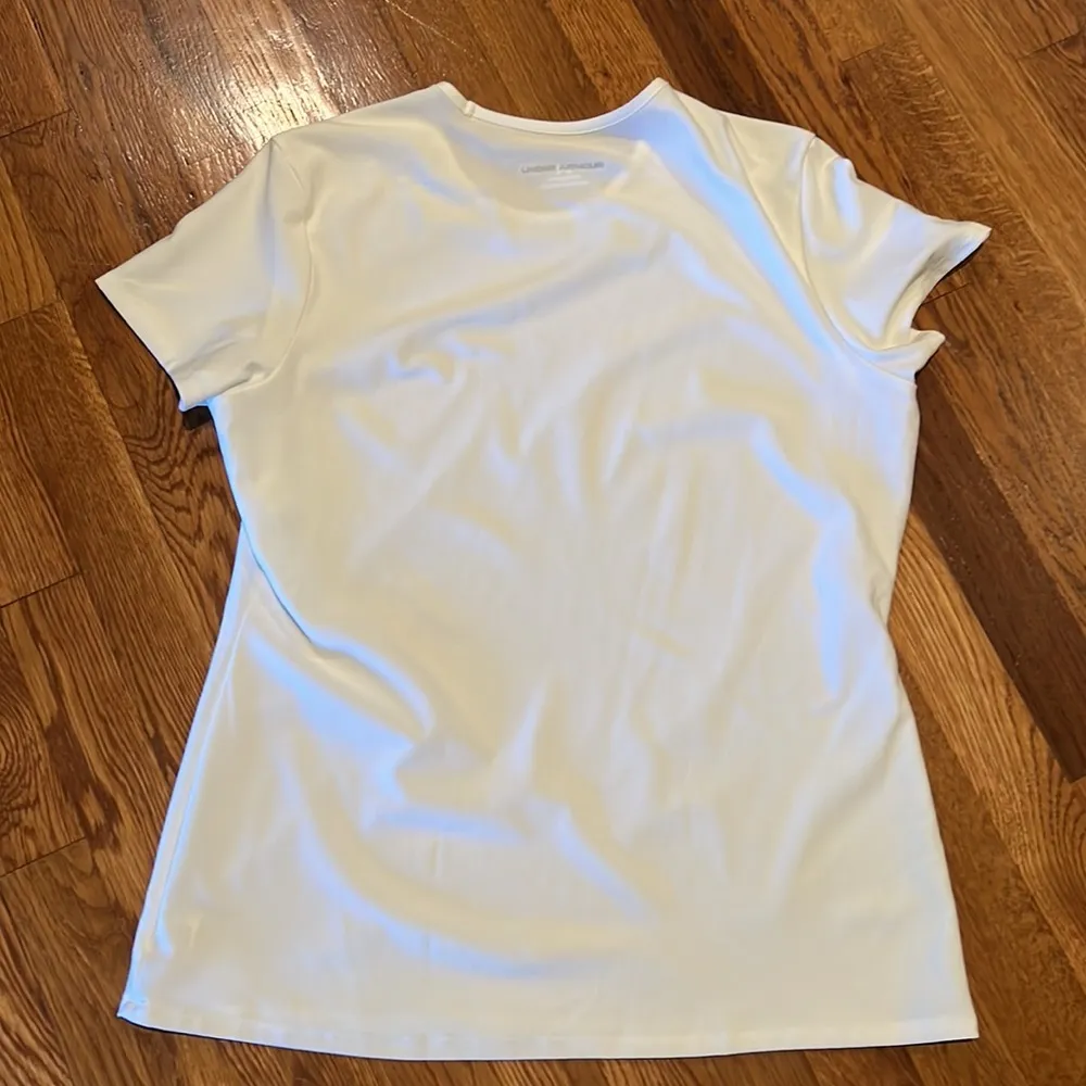 Under Armour Women’s Heatgear Shirt - Image 2