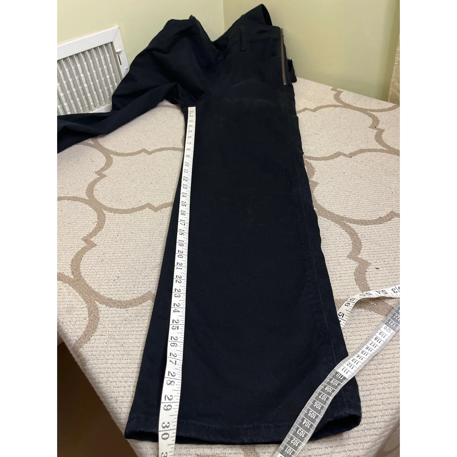 Levi's Premium Black HIGH LOOSE OVERALLS, size 25, MSRP $128, Pc9 - Image 7