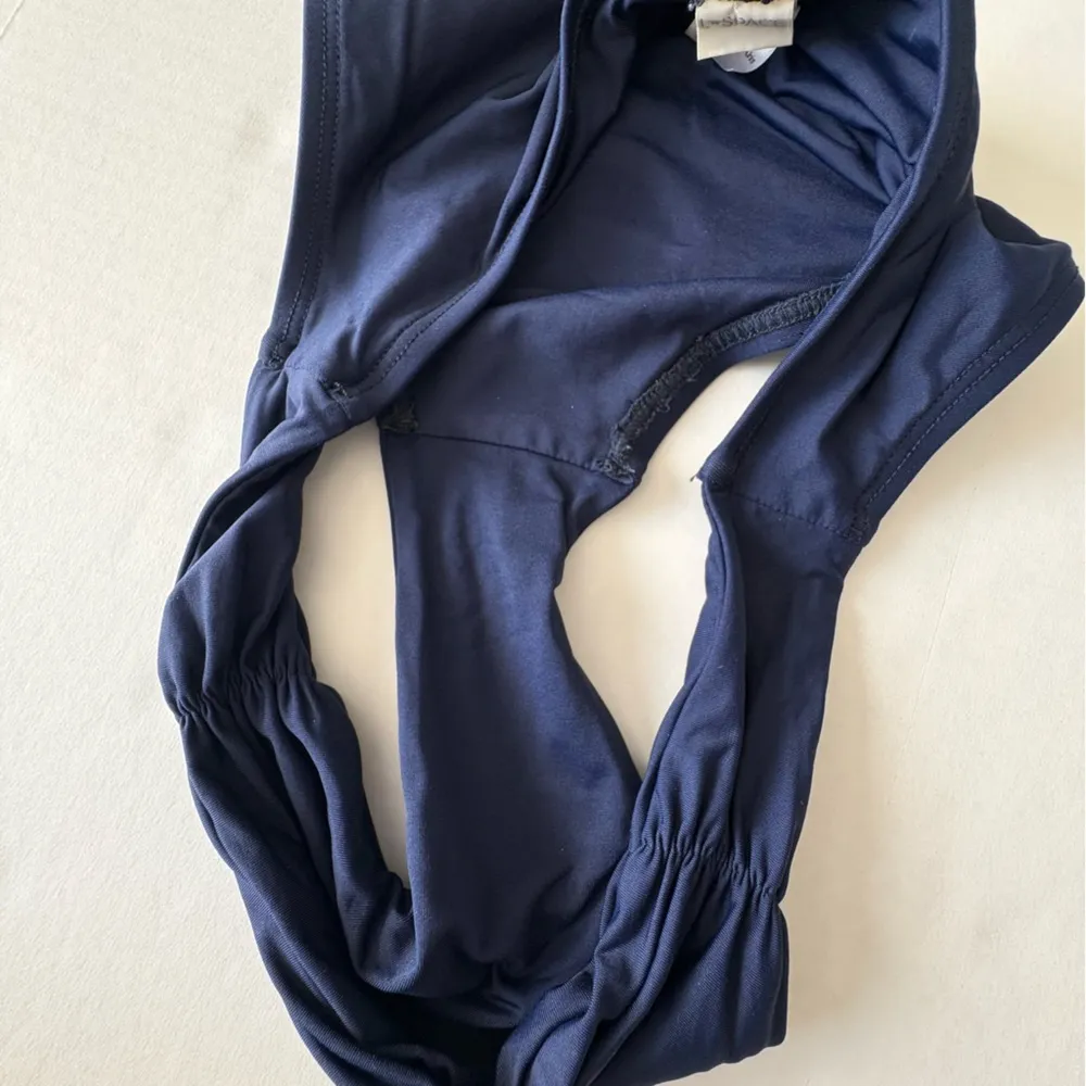 L*Space bikini flouncy top full cut bottom navy blue small full - Image 4