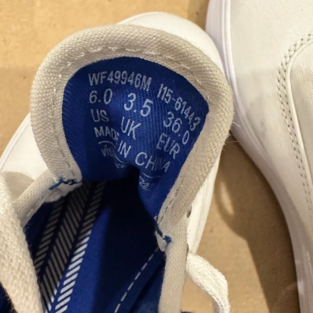 Keds White Canvas Sneakers - Image 4