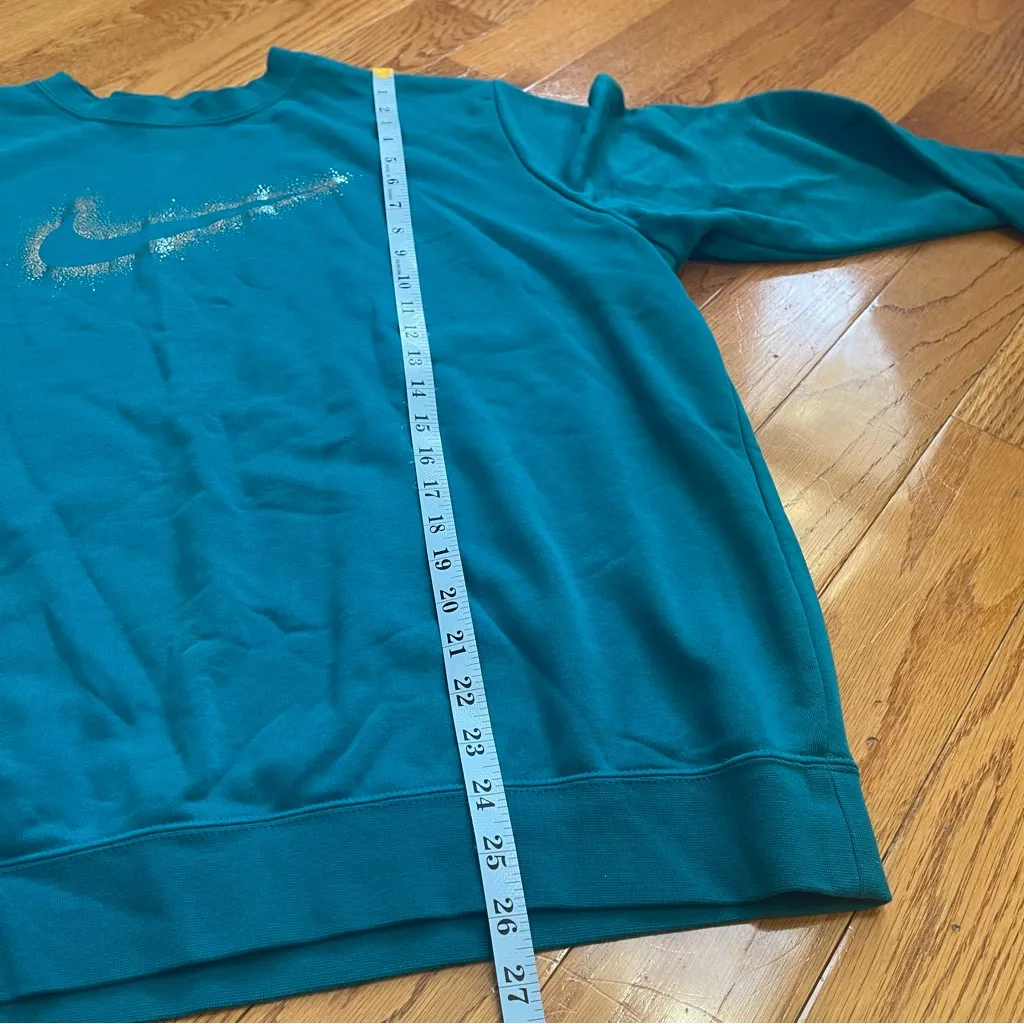 Nike Women’s Oversized Crewneck Sweatshirt XXL Blue Glitter Swoosh Fleece - Image 6