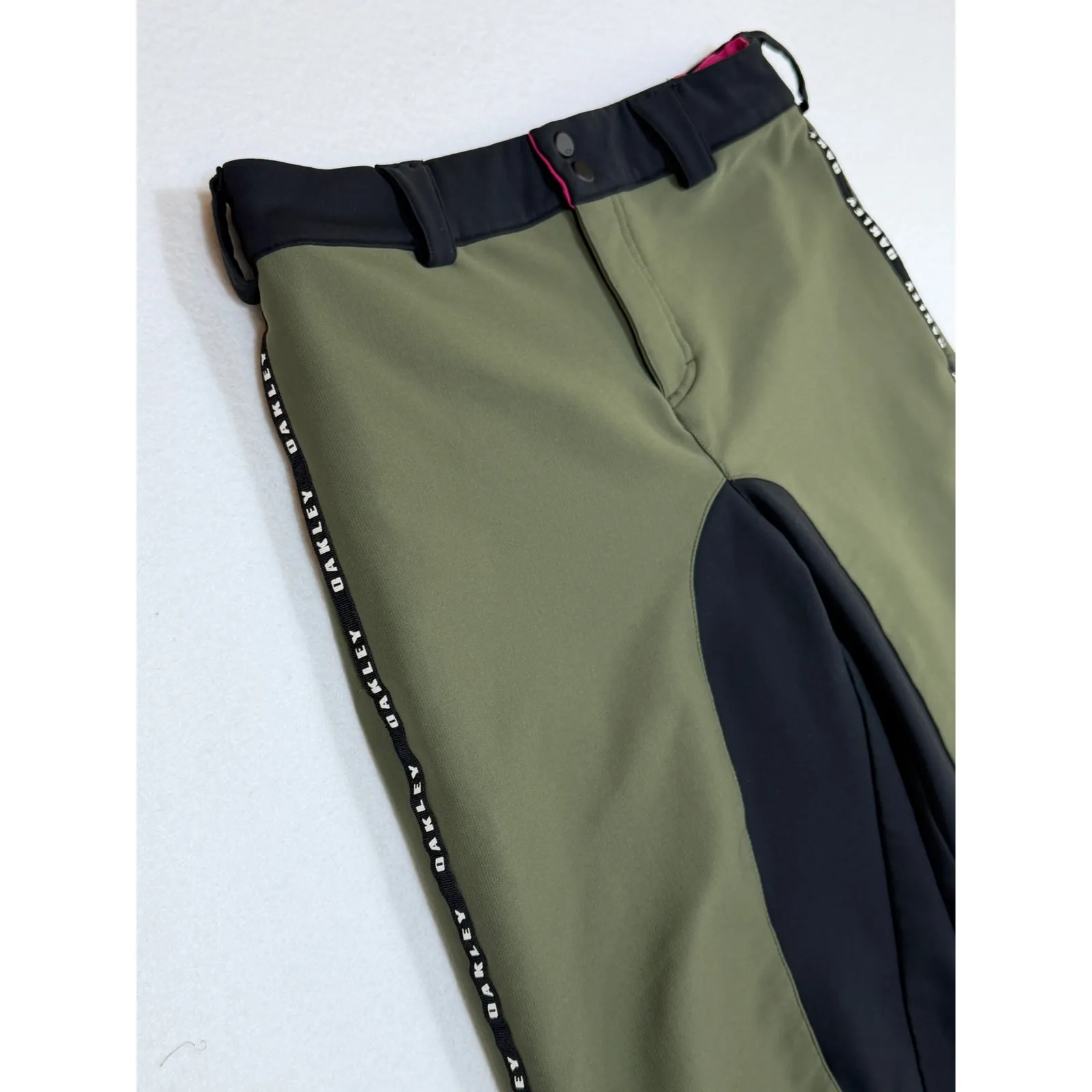 Oakley Women Performance Fit Ski Snowboard Pants Green Black Pink Logo Size LG - Image 9