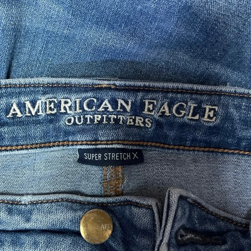 American Eagle Blue Medium Wash High Rise Distressed Stretch Skinny Jeans Size 6 - Image 4