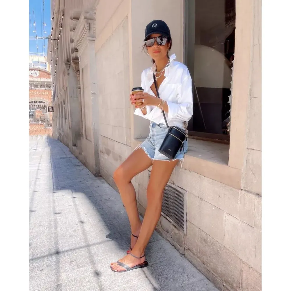 AGOLDE Parker Long Distressed Denim Shorts in Wash Swapmeet Size US 24 - Image 13