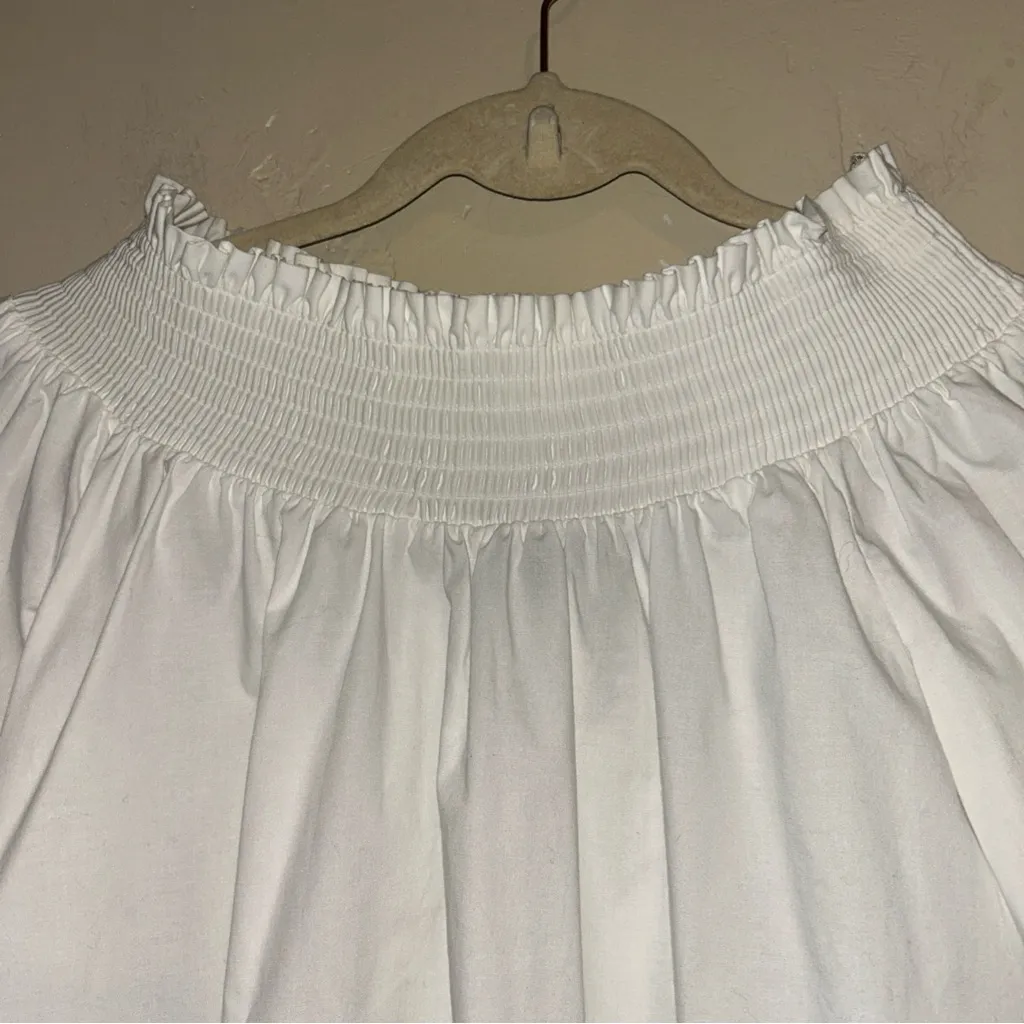 Melissa Paige Women’s White Smocked Top Off Shoulder Sz Small - Image 2