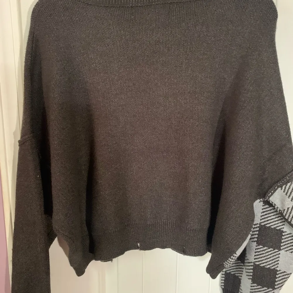 Women's Vintage Havana Colorblock Ribbed Knit
Sweater - Grey  NWT SzS - Image 2