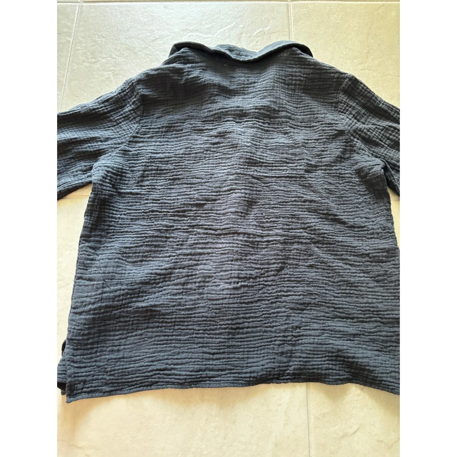 Pinch Top Womens Medium Black‎ Gauzy Minimalist Beachy Coastal Capsule Neutral Black - Image 4