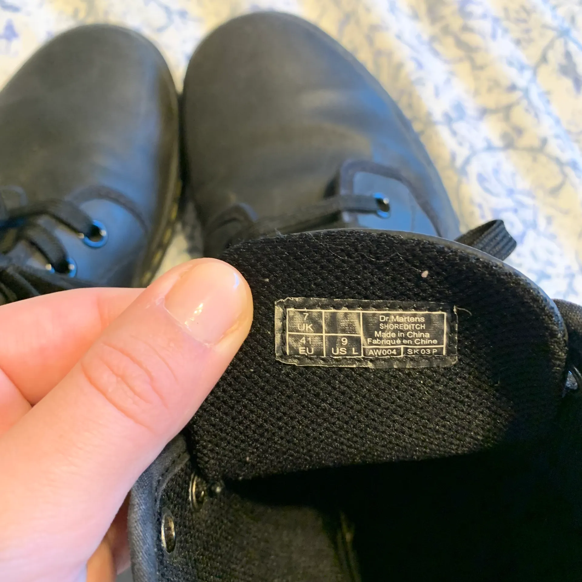 Dr. Martens Shoreditch Shoes - Image 5