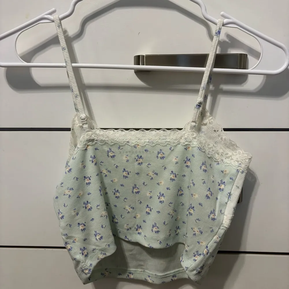 Aeropostale Floral Pajama Set - Image 3