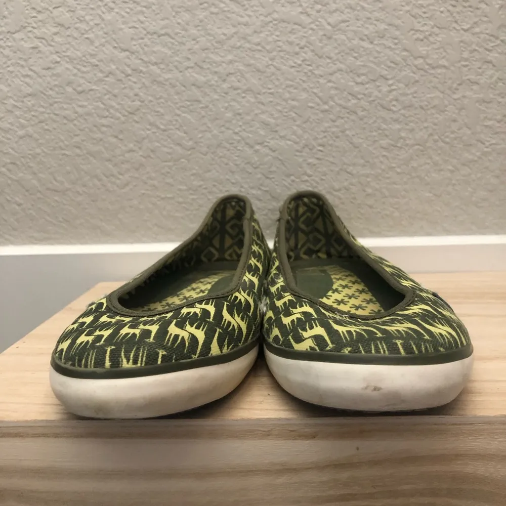 Keds Green & Yellow Giraffe Eleanor Mary Jane Slip On Sneakers 8 - Image 7