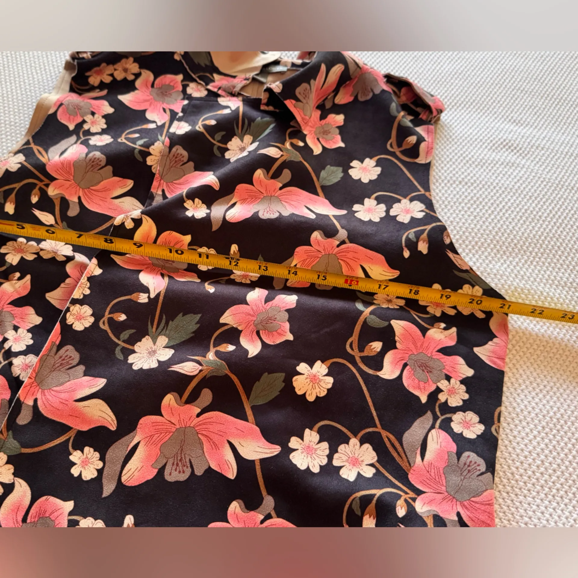 KATE & MALLORY Sleeveless Floral Midi Wrap Dress - Pink & Black - Image 15