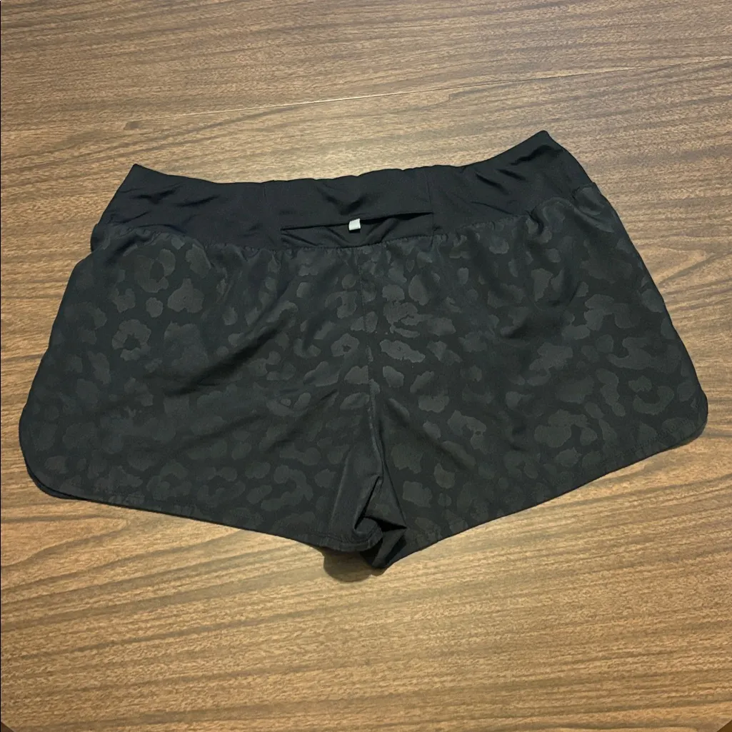 Nike XL DRI-FIT Running Gym Training Shorts DD6030-010 Black Animal Print - Image 2