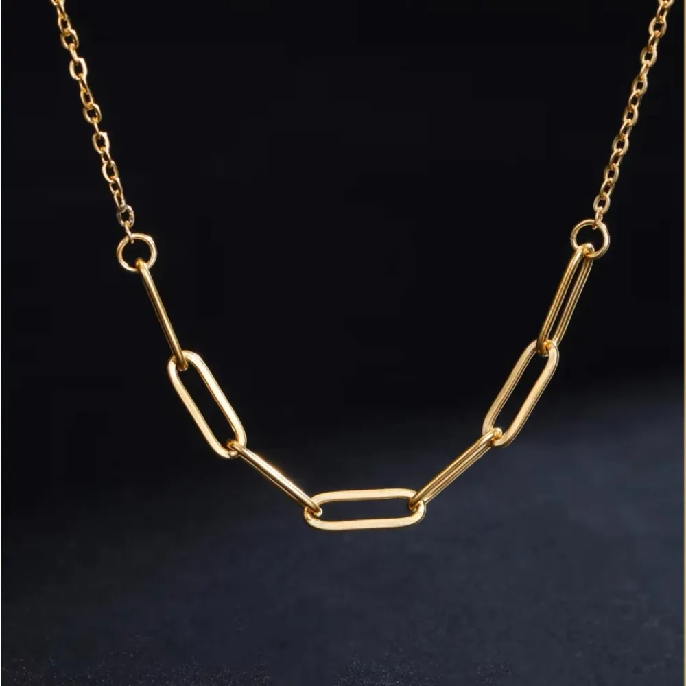 18k Gold Polished PaperClip Necklace - Image 2