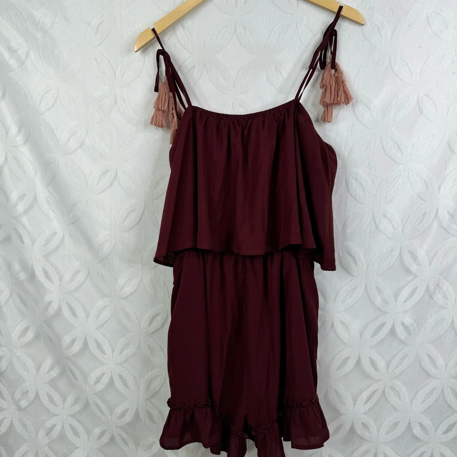 Maverick Collection Tassel Ruffle Sleeveless‎ Maroon Romper Size M Red Size M - Image 3