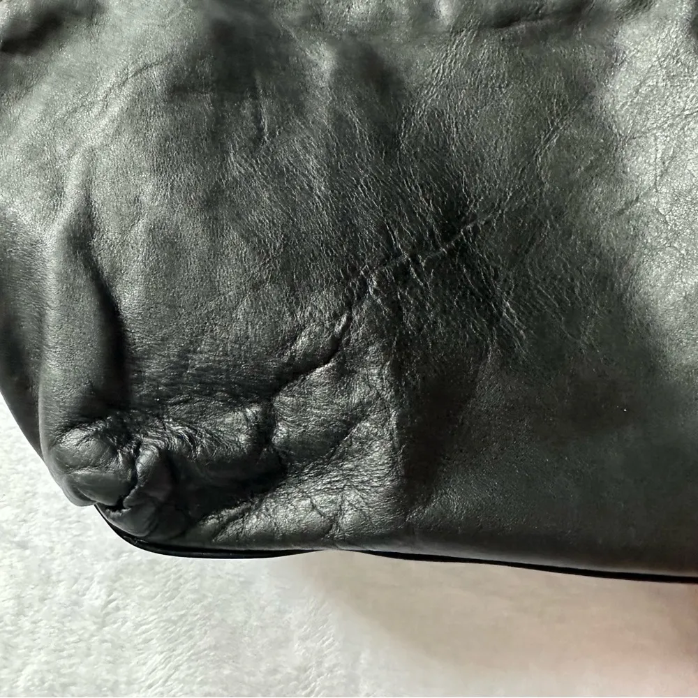 Tosca Blu Tan Stitching Leather Handbag in Black - Image 4