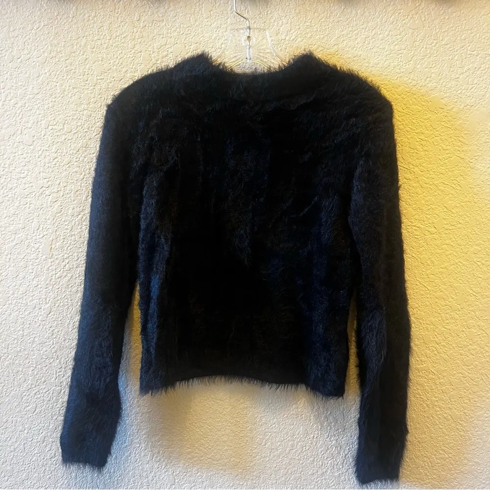Fluffy H&M black deep-back jumper/Sweater - Image 2