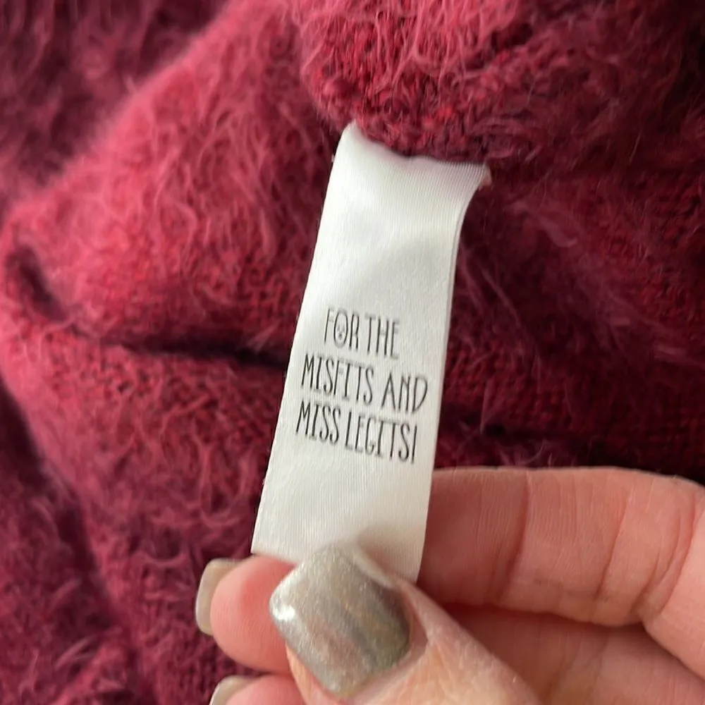 Current Mood  crop fuzzy turtleneck sweater.  Super soft.  Size Medium. - Image 8